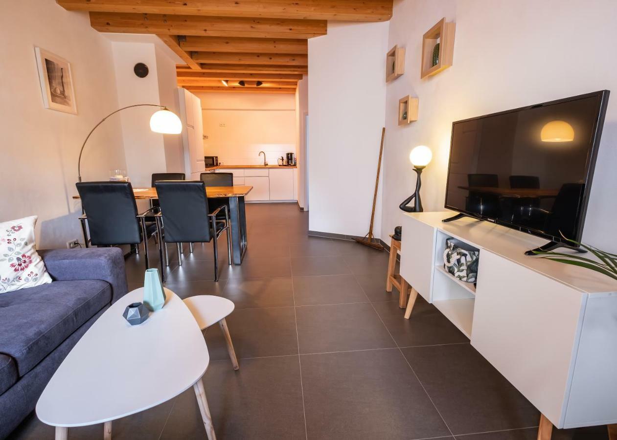 Ferienloft in der blauen Scheune Binzen Exterior foto